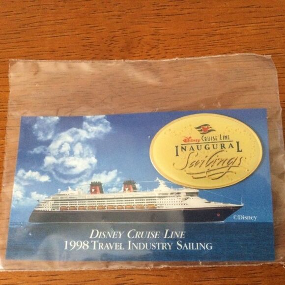 🆕 Disney Vintage 1998 Cruise Line Inaugural Sailings Collector Pin NWT - Picture 1 of 2